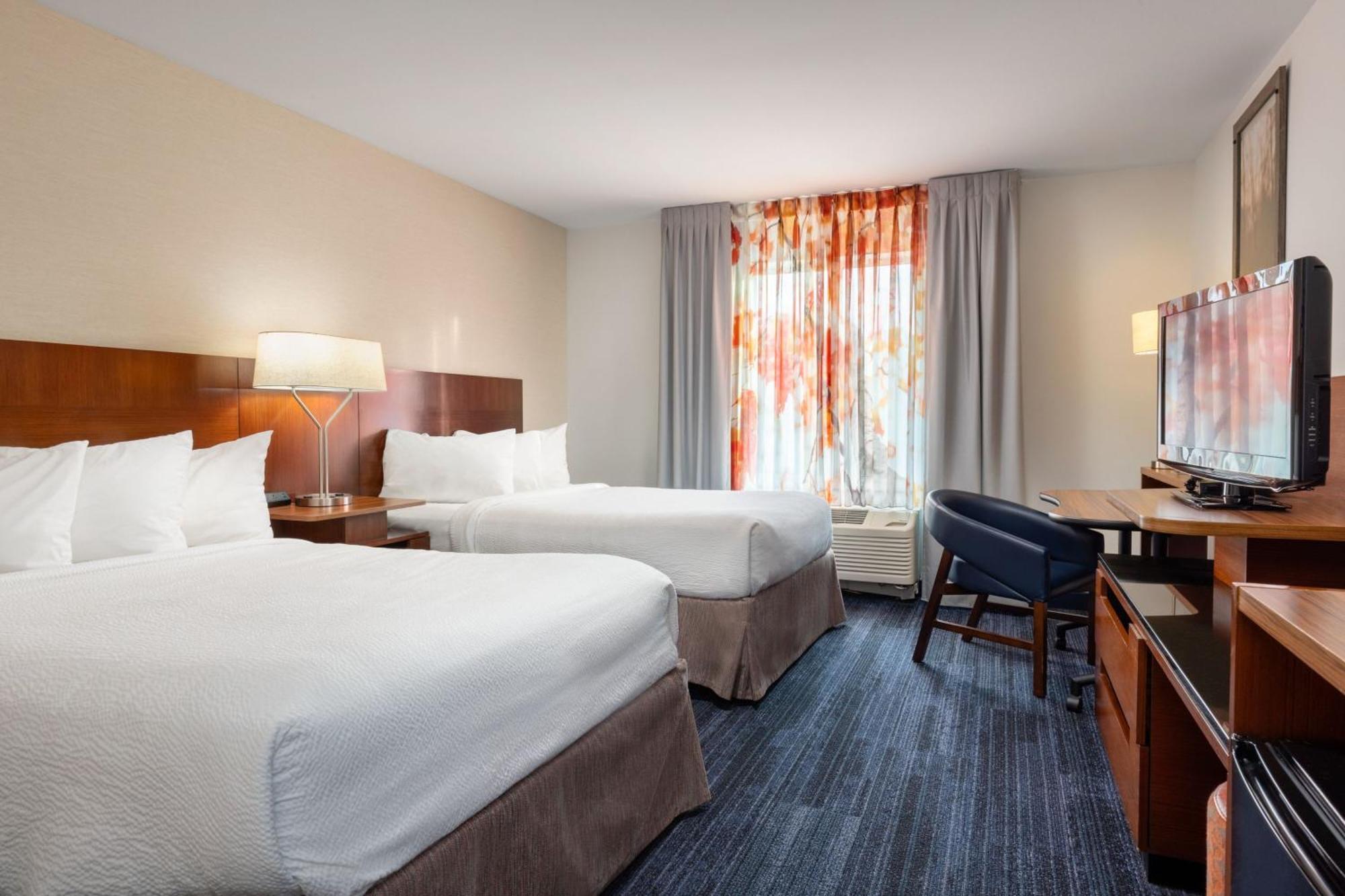 Fairfield Inn & Suites By Marriott Smithfield Zewnętrze zdjęcie