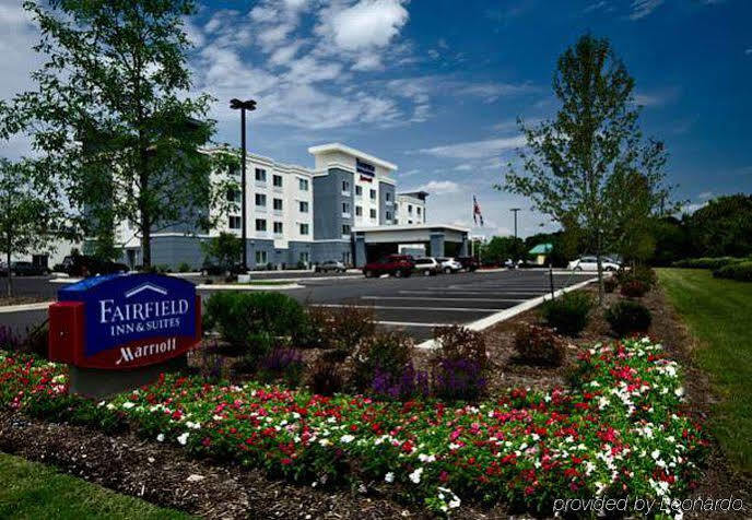 Fairfield Inn & Suites By Marriott Smithfield Zewnętrze zdjęcie